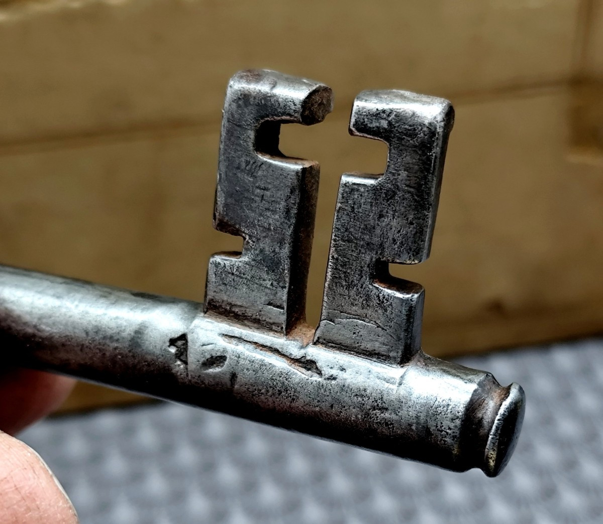Powerful Key With  Beautiful Ring, Italy, Circa 1650, Good Condition, 14.6cm-photo-2