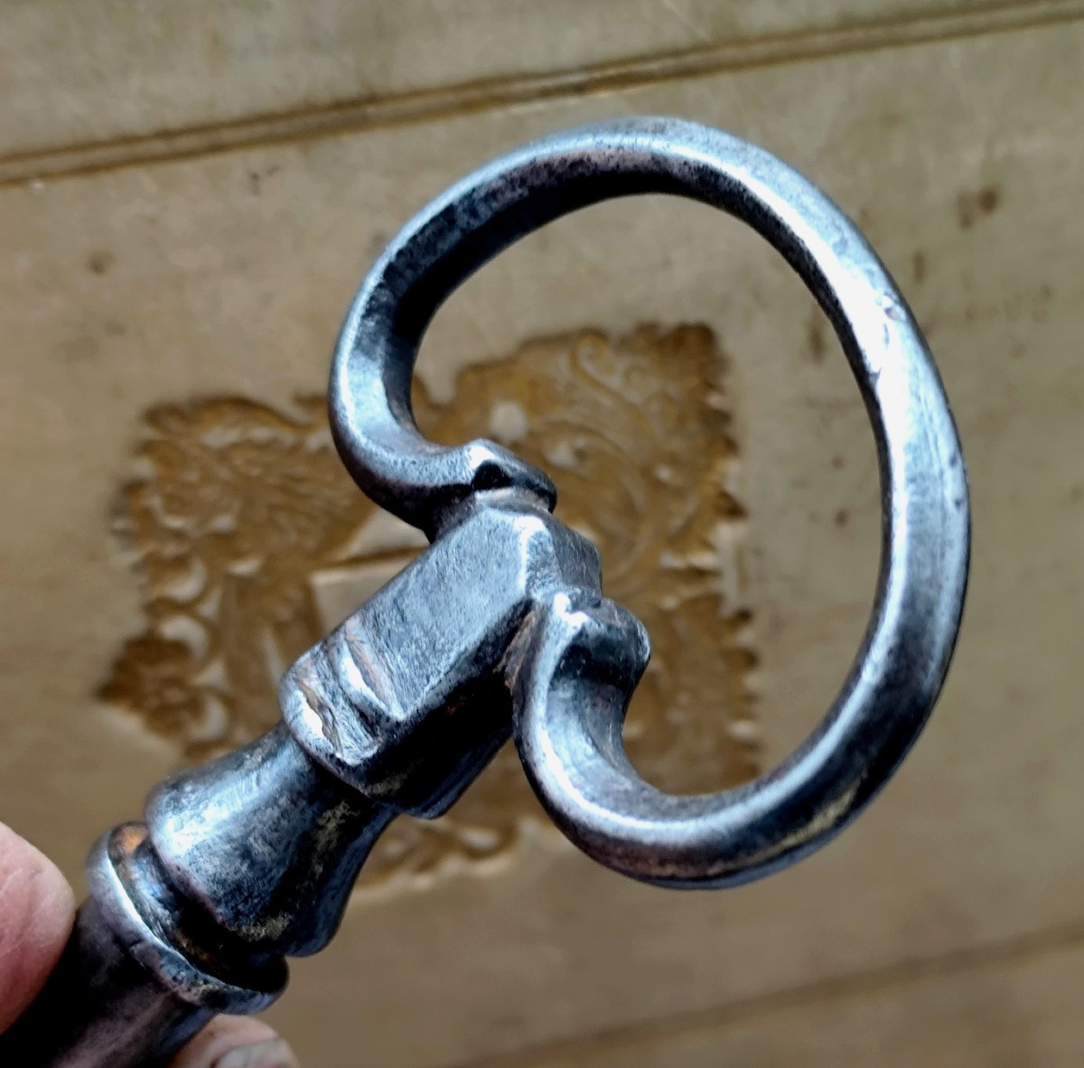 Powerful Key With  Beautiful Ring, Italy, Circa 1650, Good Condition, 14.6cm