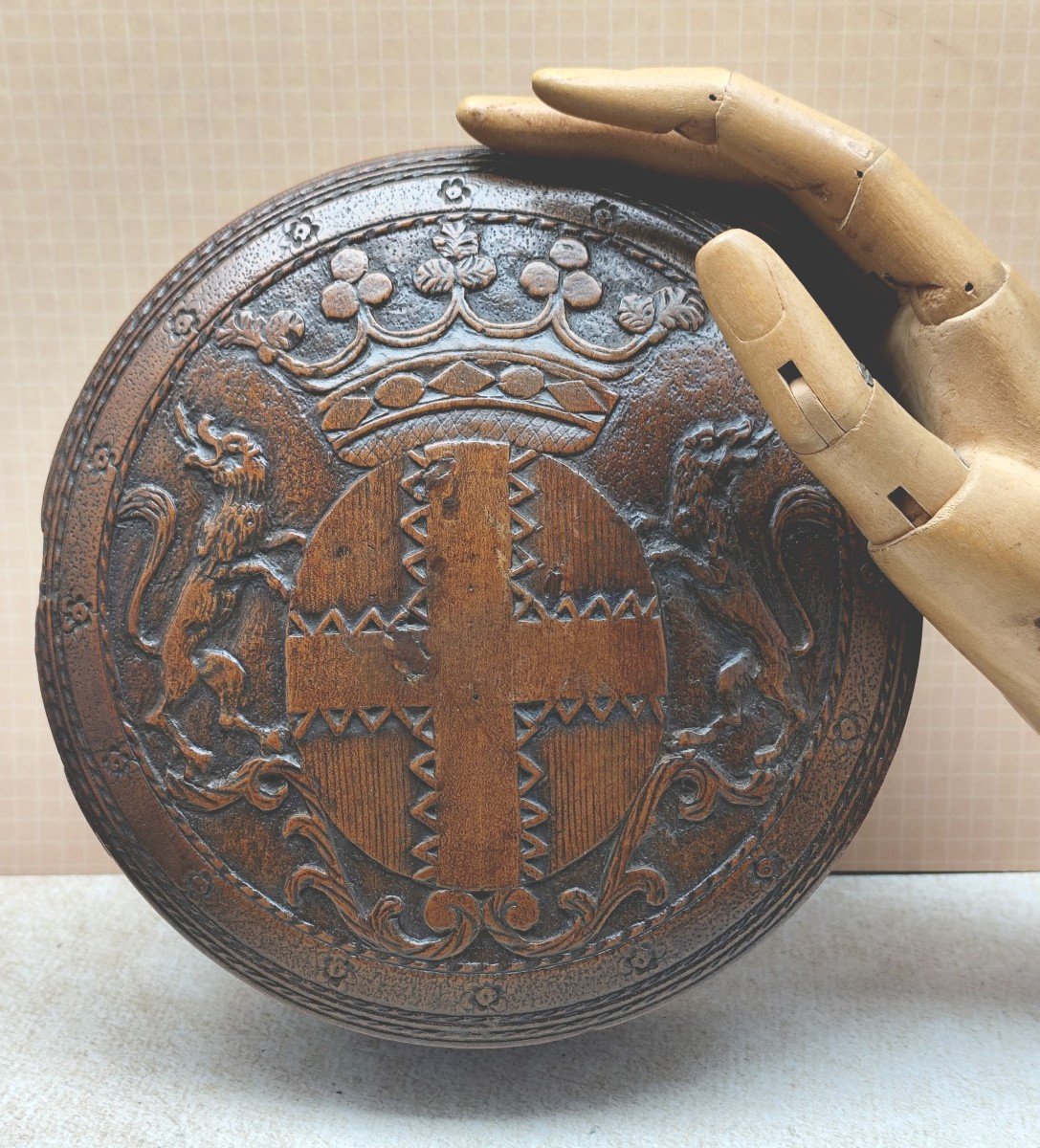 Boîte à poudrer les perruques du Maréchal Duc d’Hostun, vers 1712-photo-2