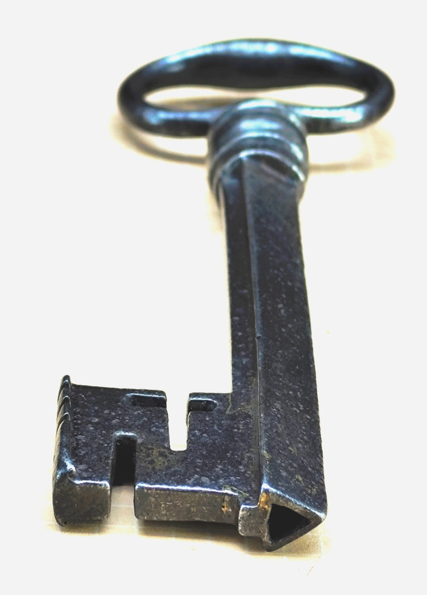 Baroque Français : Belle Clé Delta, acier forgé, bel état, 15,2cm-photo-1