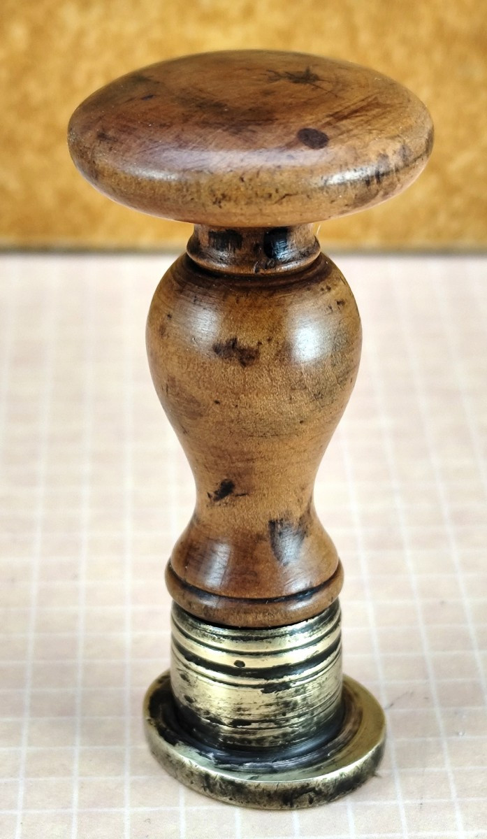 Cachet argent et buis tourné en champignon, Blason de Marquis aux licornes-photo-2