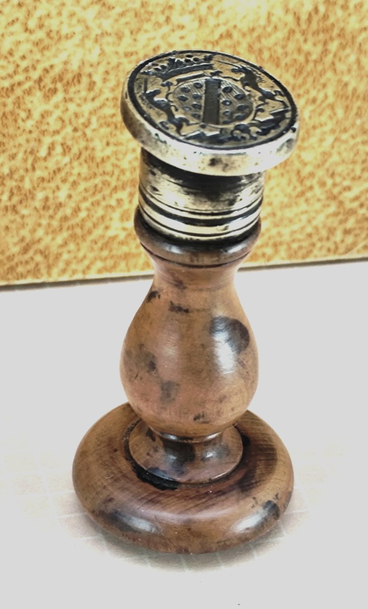 Cachet argent et buis tourné en champignon, Blason de Marquis aux licornes-photo-1