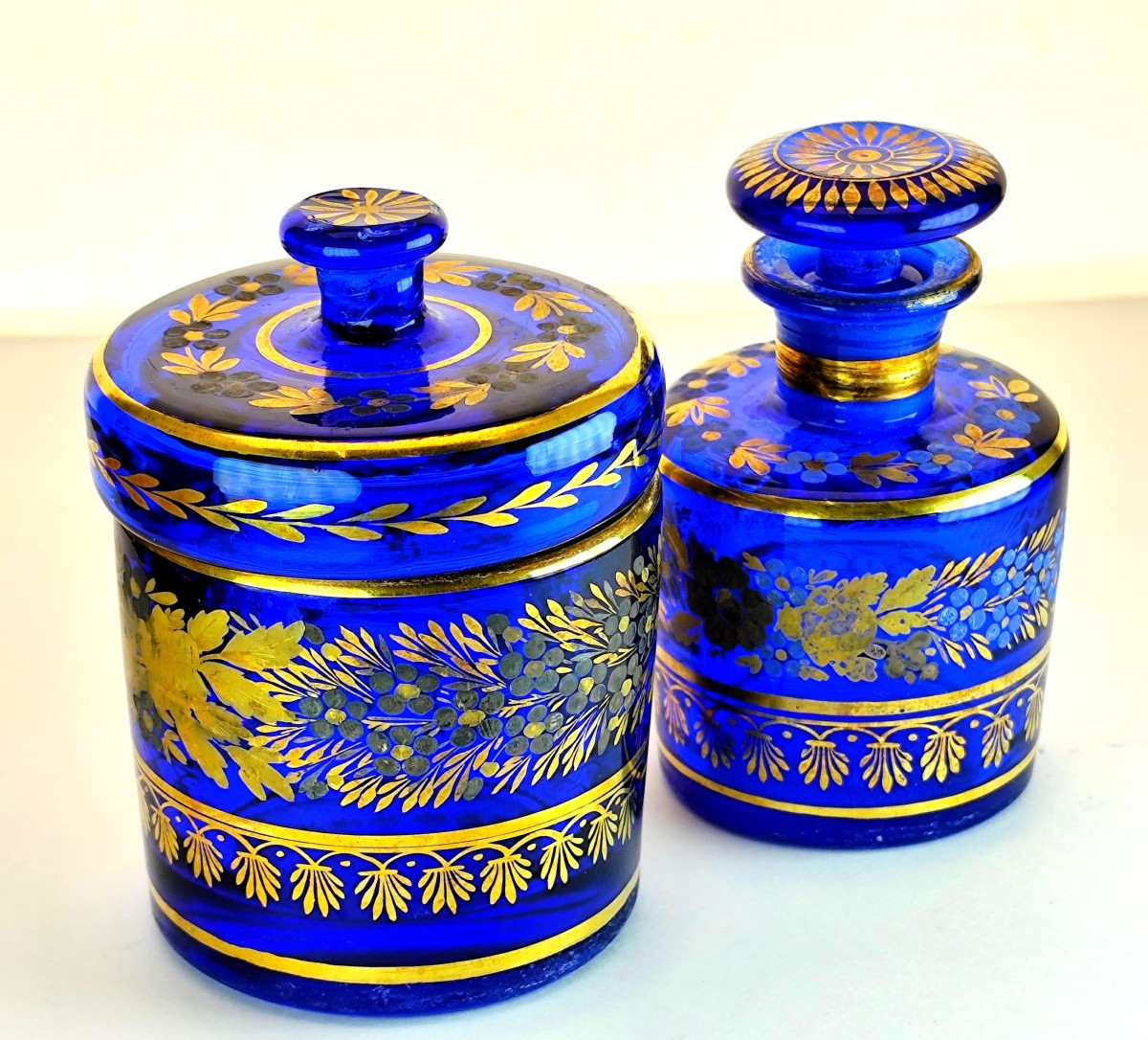 Palais Royal, Desvignes, 2 Luxurious Small Toiletry Bottles, Circa 1820