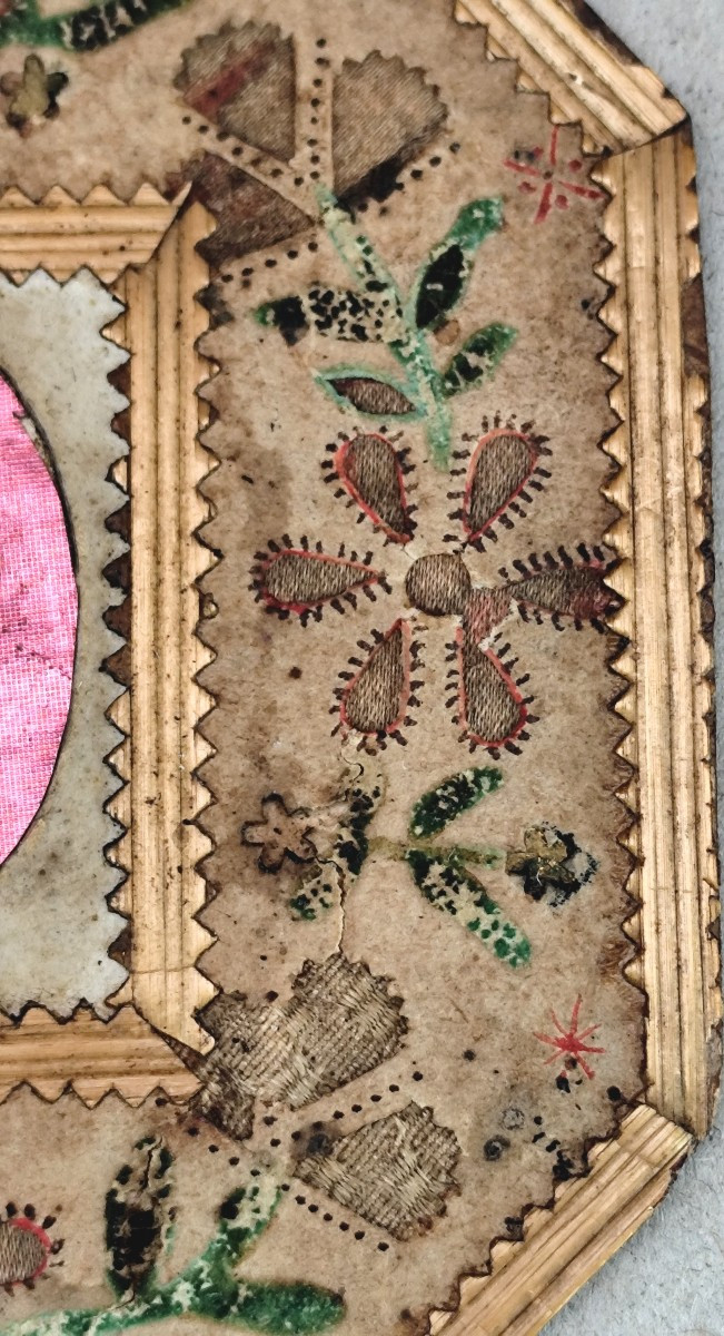 18th-century Monastic Art, Straw Marquetry And Bark Embroidery, Virgin Mary Bone Carved -photo-1