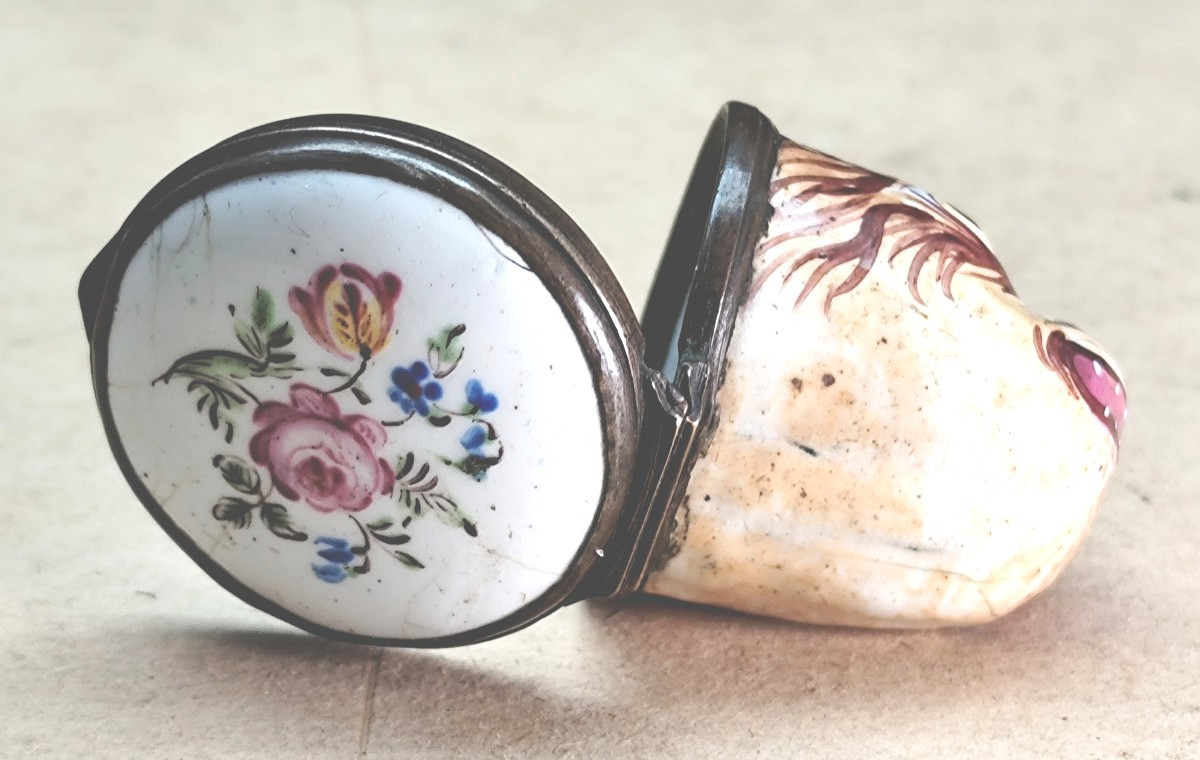 Minuscula : tête de chien, « toy » en émail : bonbonnière de Bliston, vers 1770, avec miroir-photo-3
