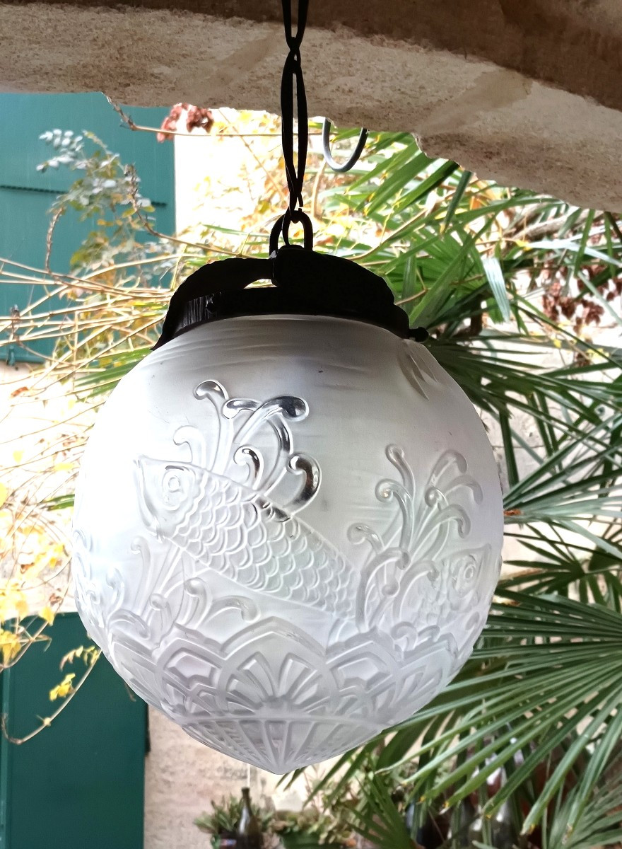 Lustre Boule verre dépoli aux poissons, Lorrain, 1930, Paul Daum et d’Avesn-photo-2