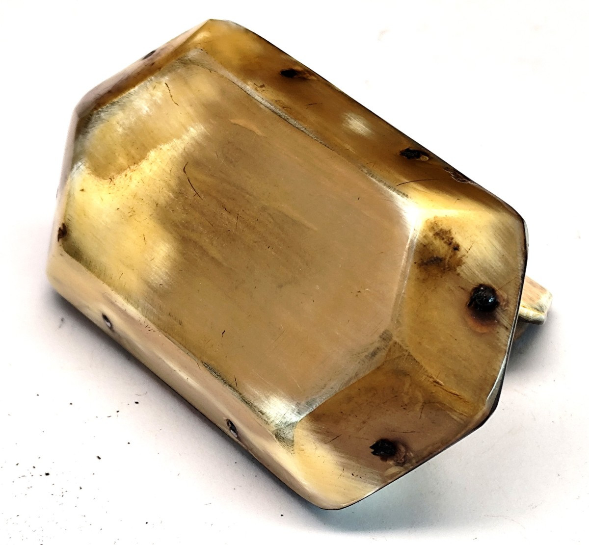 Tabatière d’Avare à prise contrariée, corne blonde, Art populaire 19e siècle-photo-2