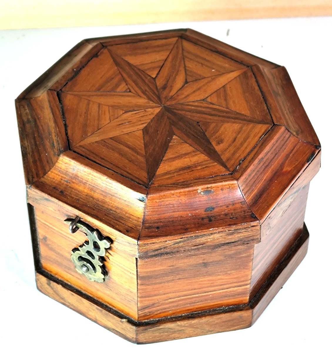 Small Kiosk Box, Inlaid From Precious Woods, Louis XIV Period-photo-3