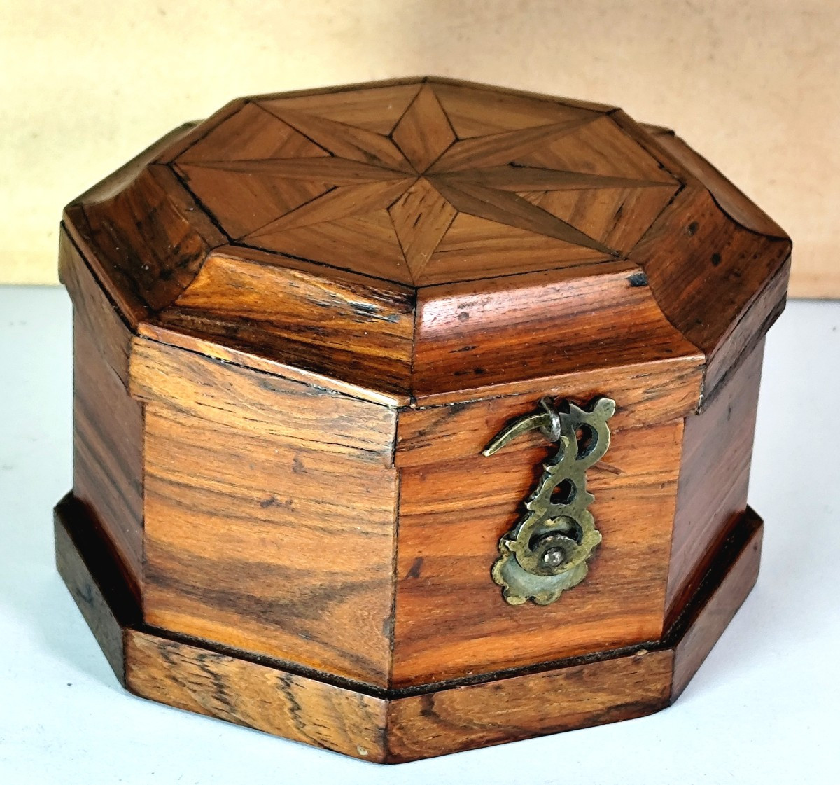 Small Kiosk Box, Inlaid From Precious Woods, Louis XIV Period-photo-3