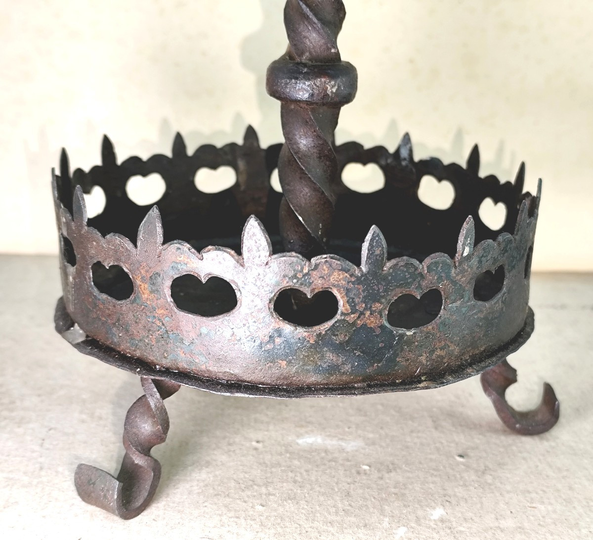 Beautiful Crowned Torch, Finely Forged, Baroque-photo-2