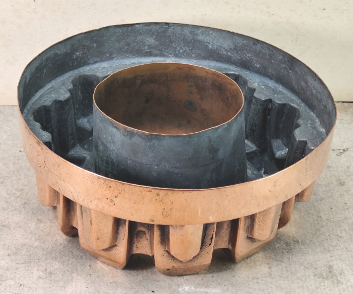 Beautiful Copper Mold , A Diamond Crown, France, Late 19th Century, In Good Condition-photo-3