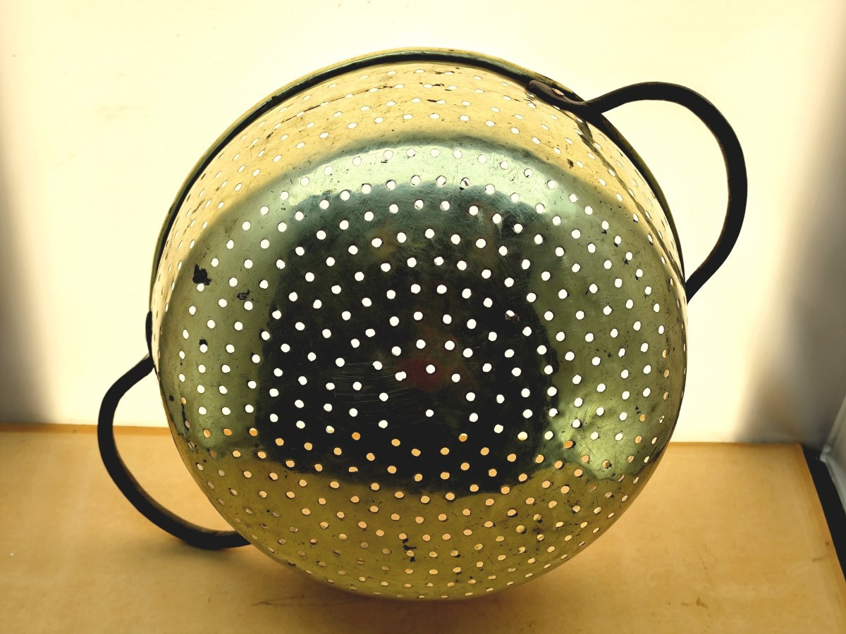 Large Louis Philippe Period Dairy Colander, Decorative And Rare-photo-1