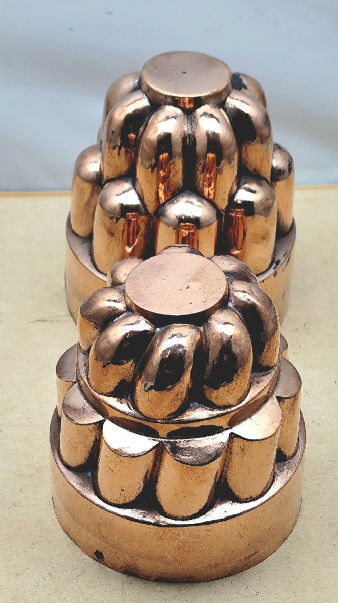 Two Copper Top-shaped Molds, France, 19th Century-photo-2