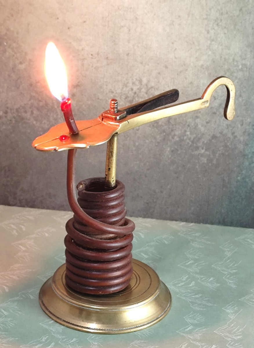 Turned Bronze Wax Holder, Flanders 18th Century, Simple But Rare