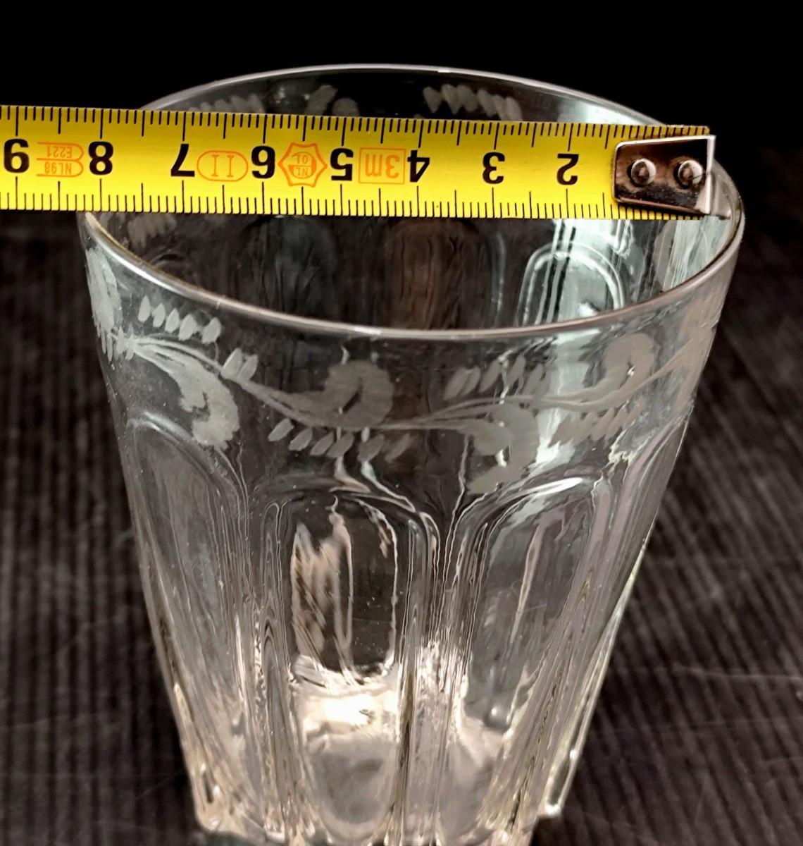 A Blown And Engraved Ribbed Glass Goblet, Bohemia, Circa 1770. -photo-2