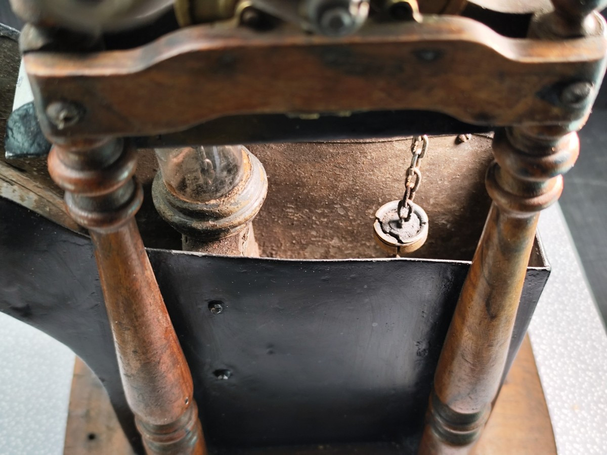 Invention 19e : maquette d’ascenseur à eau, Tôle, verre, bois laiton, belle curiosité.-photo-3