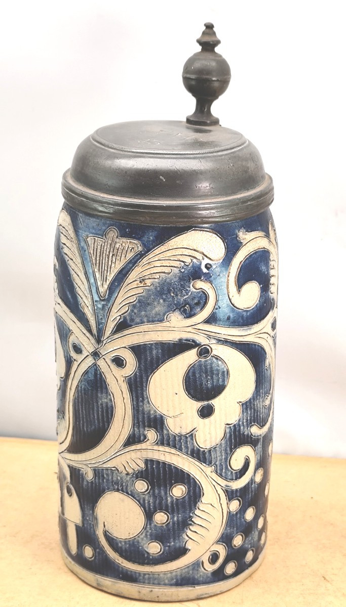 Westerwald, Beautiful Large Covered Tankard, Salt-glazed Stoneware, 18th Century, Good Condition-photo-2