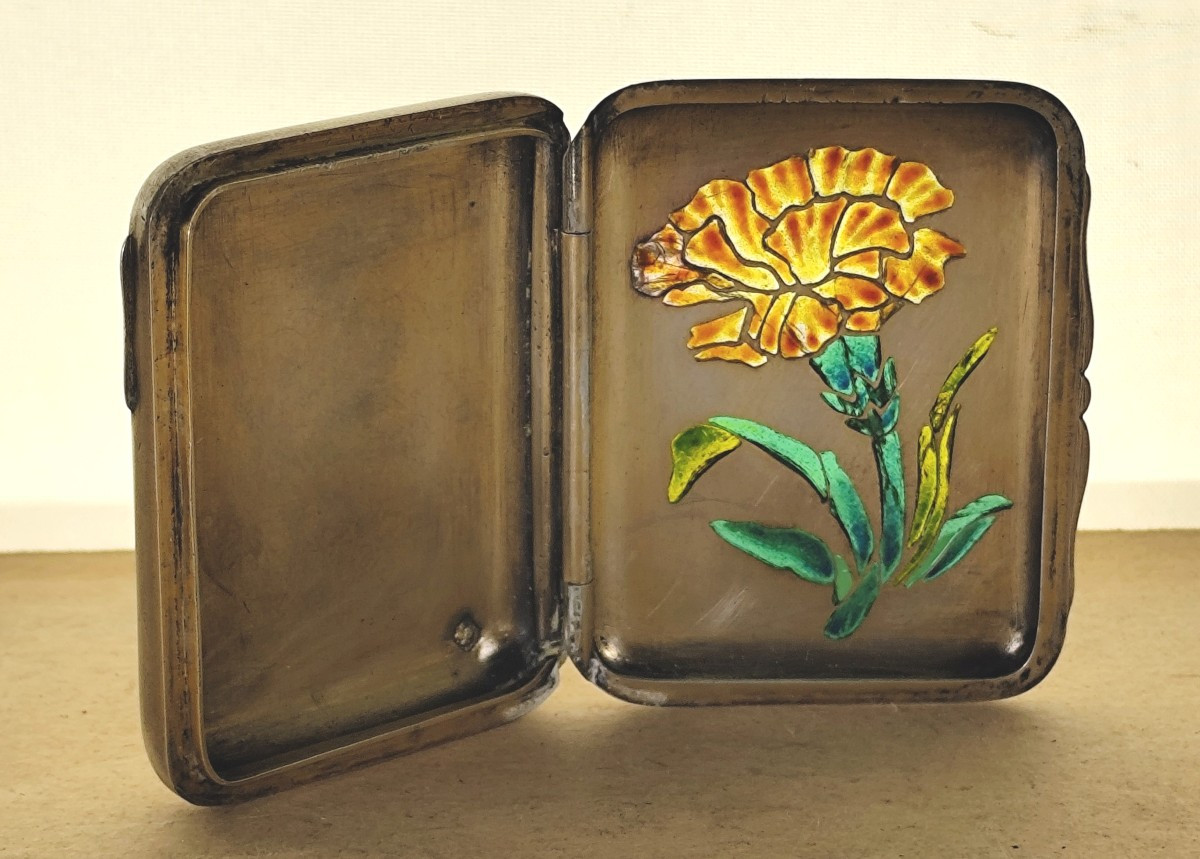 Luxe : Pliqué à jour sur boîte d’Allumettes de sûreté argent Minerve, vers 1880