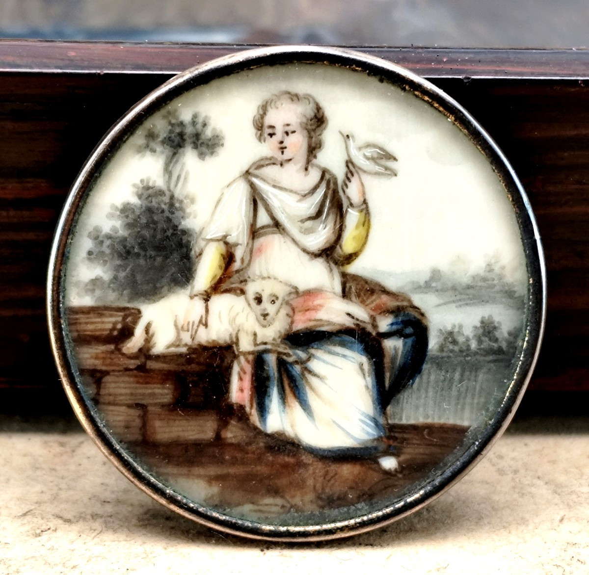 Museum: Illustrated Button From The Louis XVI Period, With Miniature, 36mm.
