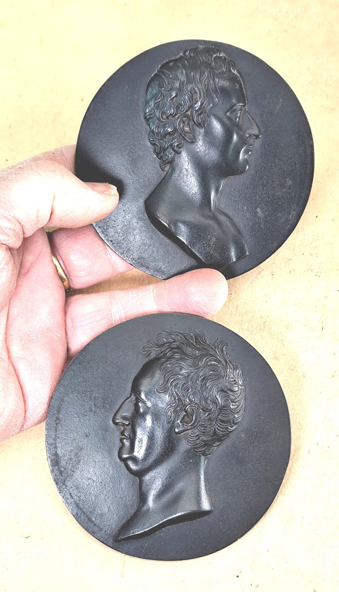 Berlin Foundry, 2 Beautiful Plaques: Goethe And Schiller, Early 19th Century, Good Condition-photo-1