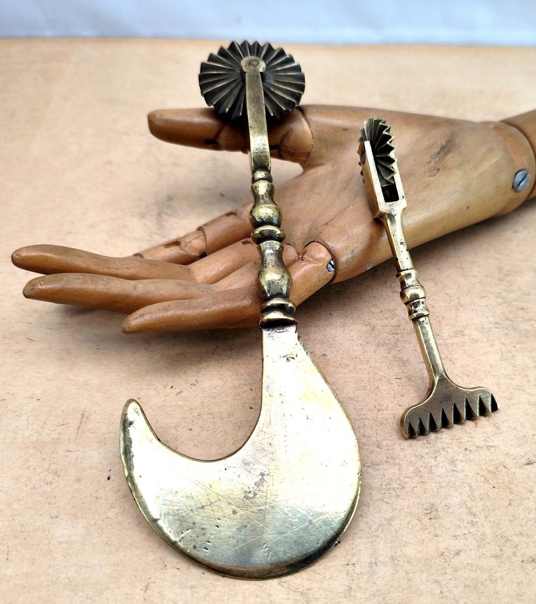 Belle lampe coulissante fer forgé, bougie et huile, Forge fine, 18-19e siècle-photo-4