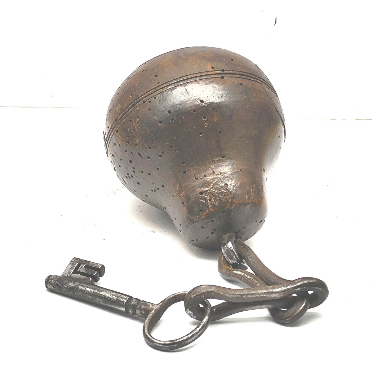  Cabinet Key And Its Pear, Amusing 18th-century Primitive