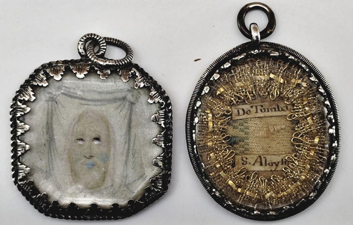 Pendentifs religieux, 18 et 19e siècle, reliquaire, argent dents de loup, travail de couvent