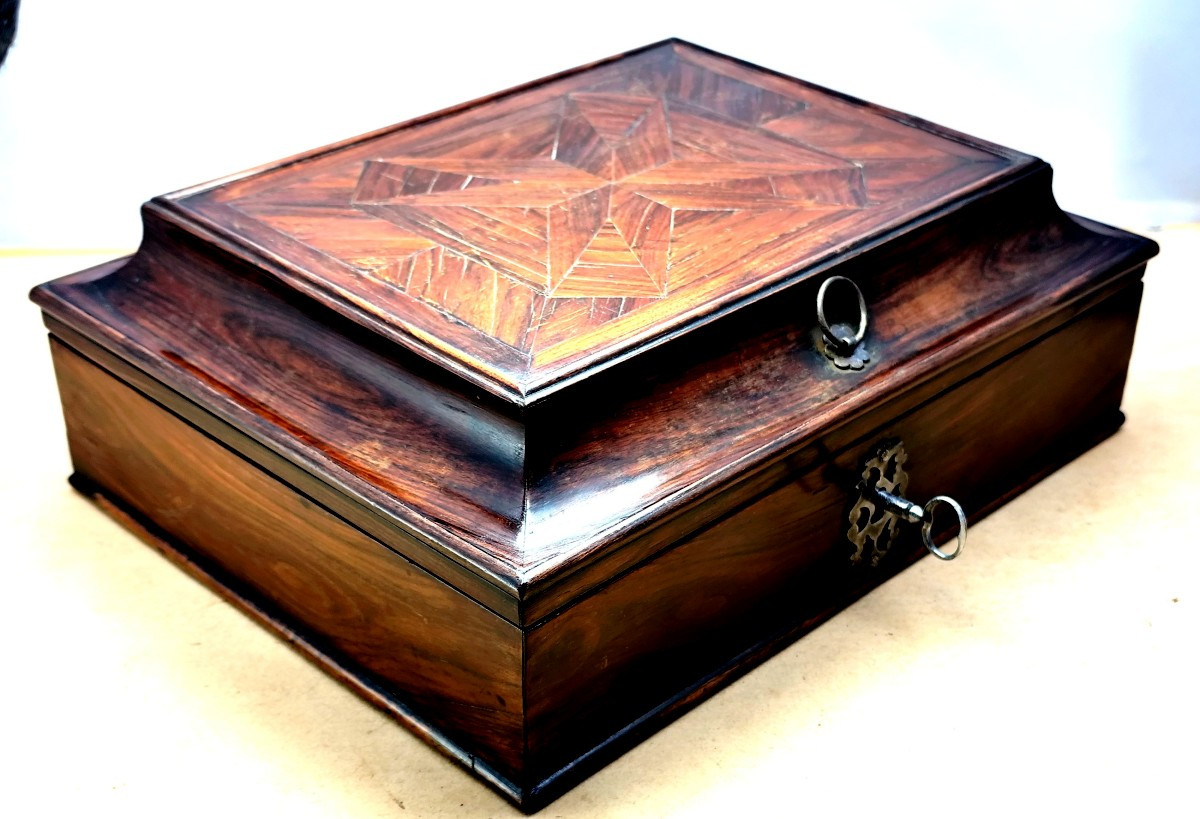Coffret à Bible en palissandre, époque Louis XIV-