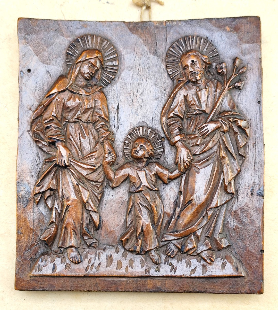 The Holy Family, Carved Wood Icon, Folk Art And Religious Art 18th-19th Century