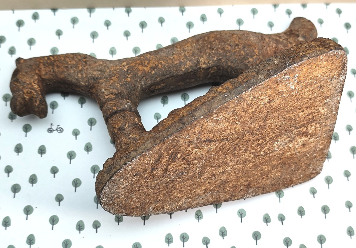 Beau Fer à repasser cheval, fonte de fer, Catalogne, 19e siècle-photo-4