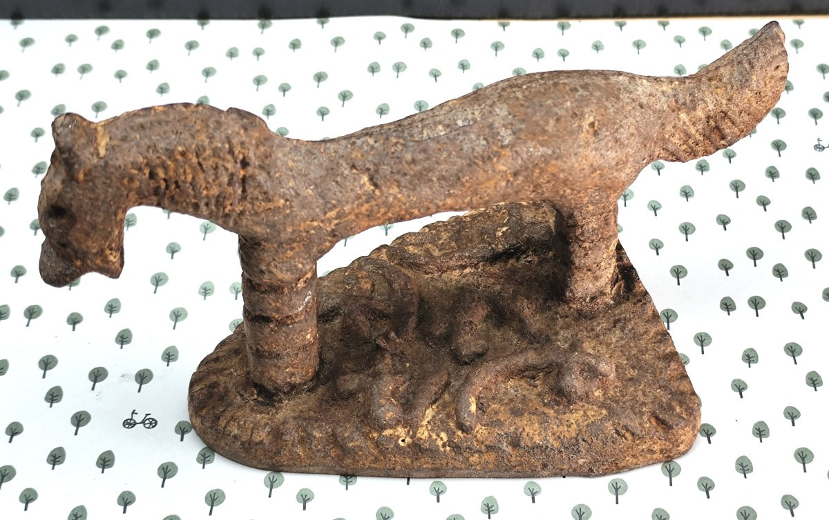 Beau Fer à repasser cheval, fonte de fer, Catalogne, 19e siècle-photo-3