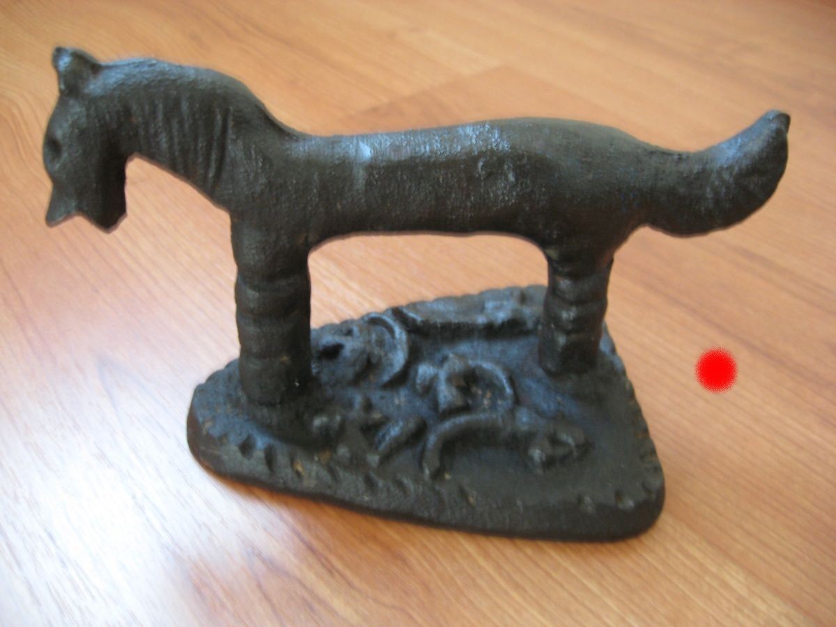 Beau Fer à repasser cheval, fonte de fer, Catalogne, 19e siècle-photo-4