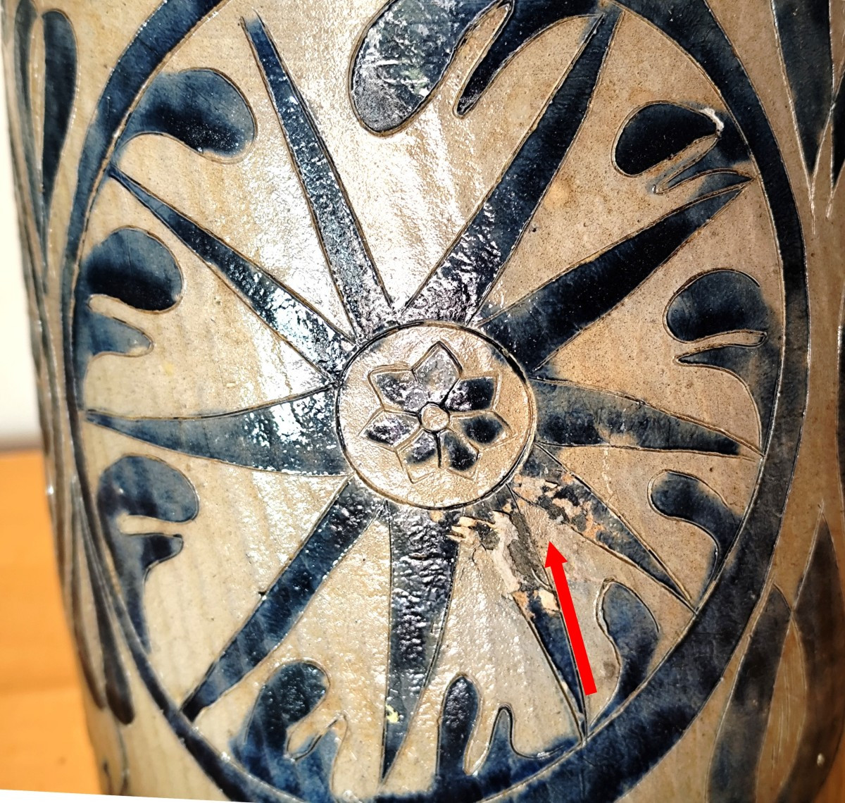 Très grosse bouteille de débit de tabac, grès au sel de Westerwald, tout début 19e siècle-photo-3