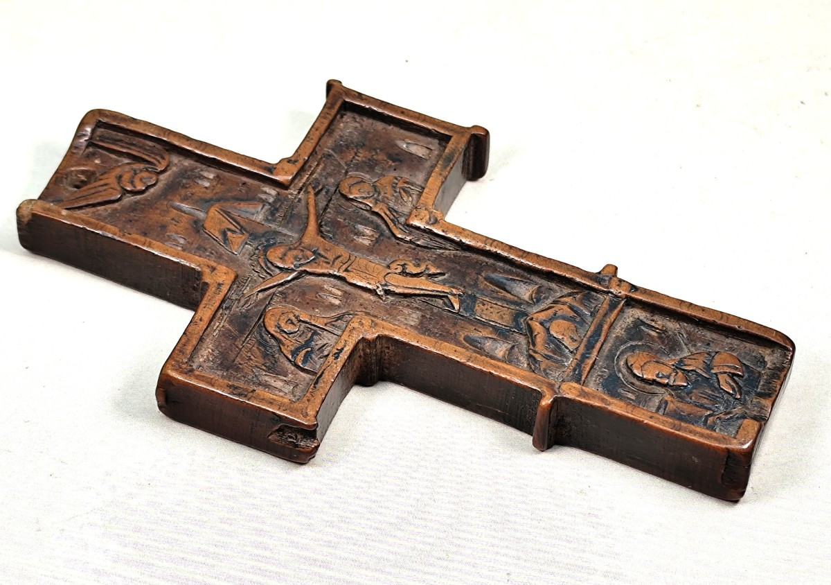 Croix Pectorale Russe, 17-18e siècle en bois de buis sculpté, usée… Orthodoxe.