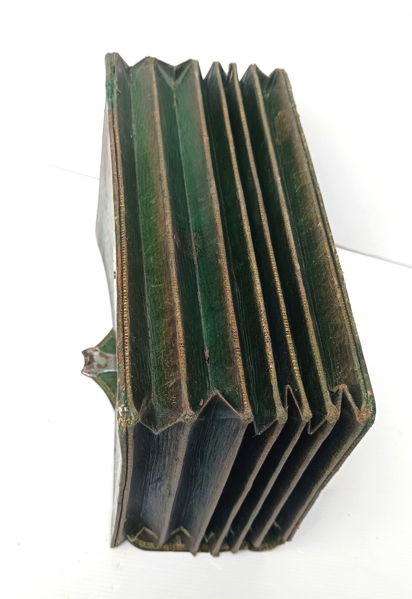 Beautiful Green Maroquin Leather Wallet From  First Empire Period,  Fairly Good Condition.-photo-4