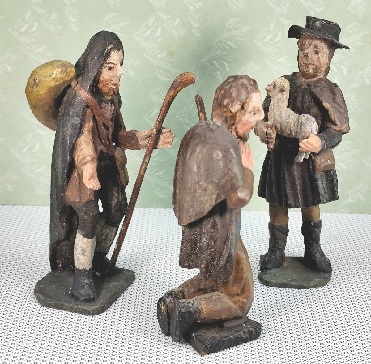 Three Brave Santons In Carved And Painted Wood - Primitive, XVIIIᵉ-xixᵉ Century-photo-3
