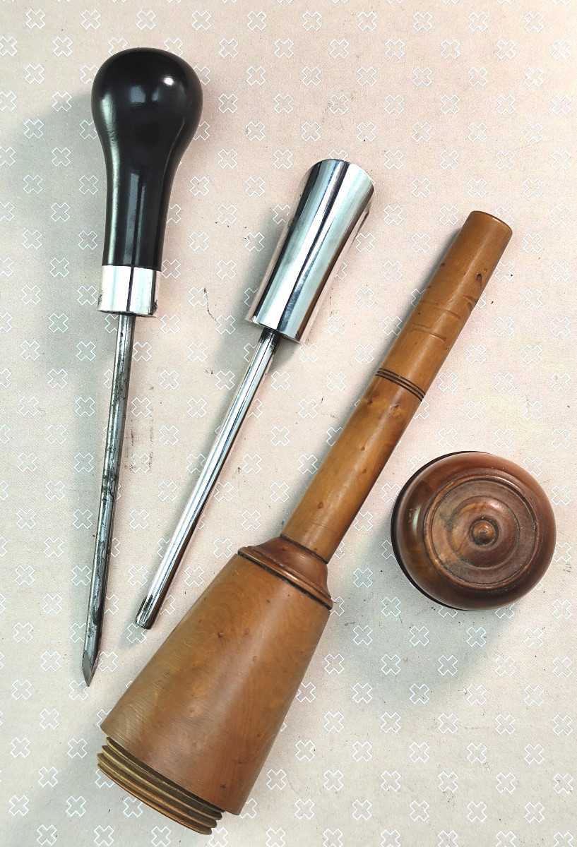 Surgical Trocar In Turned Boxwood Case, Circa 1800-photo-2