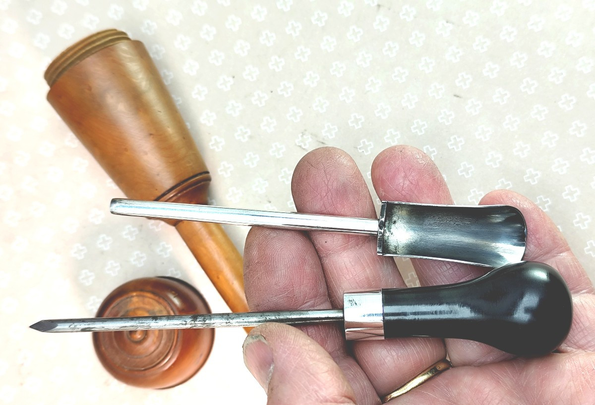Surgical Trocar In Turned Boxwood Case, Circa 1800-photo-3