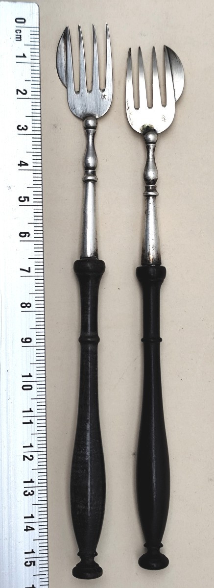 Turned Ebony And Silver Oyster Forks, Hallmarked, Circa 1825-photo-2