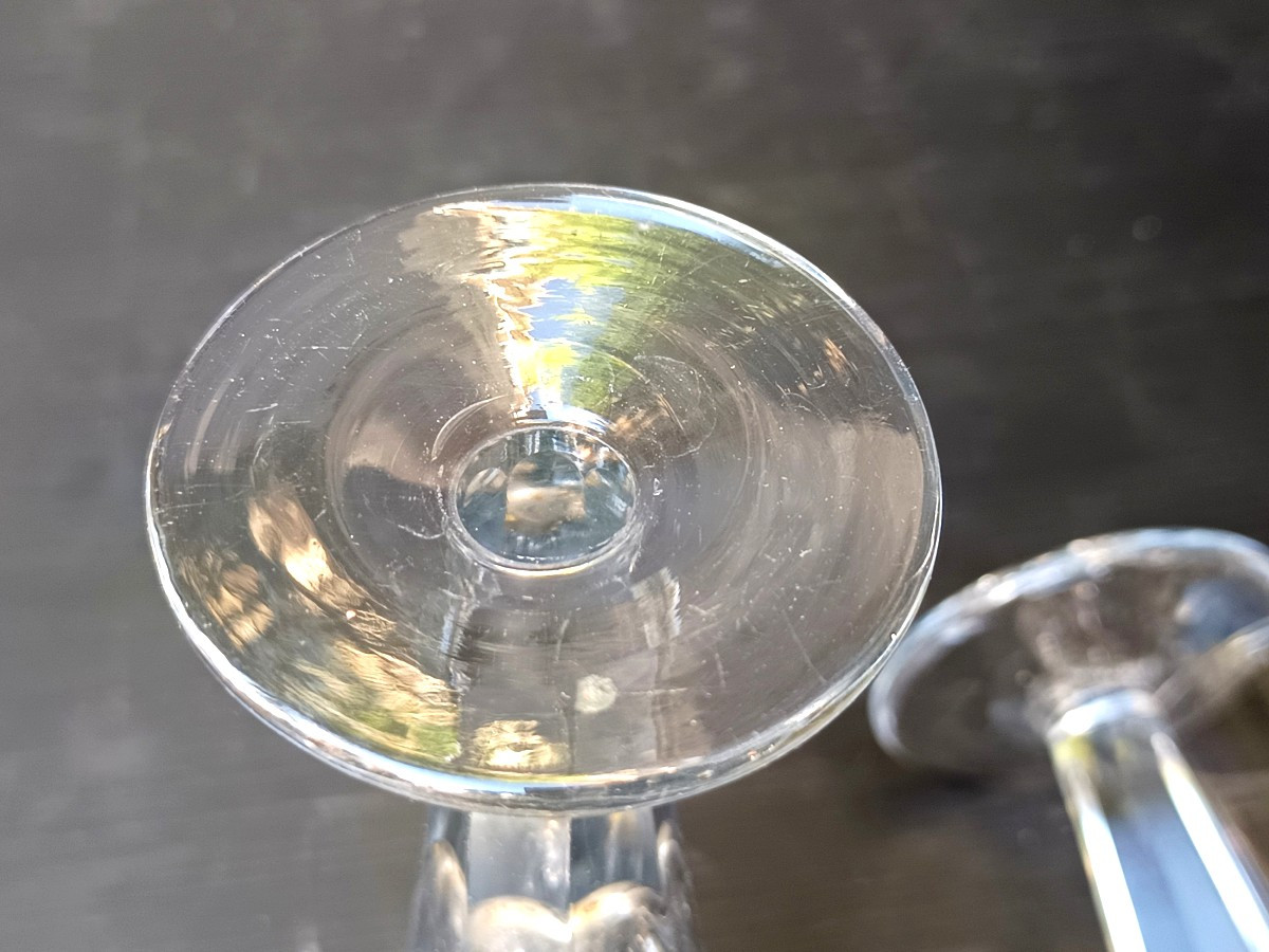 8  hautes  flûtes Cristal soufflé taillé, modèle Empire, début du XIXe-photo-4