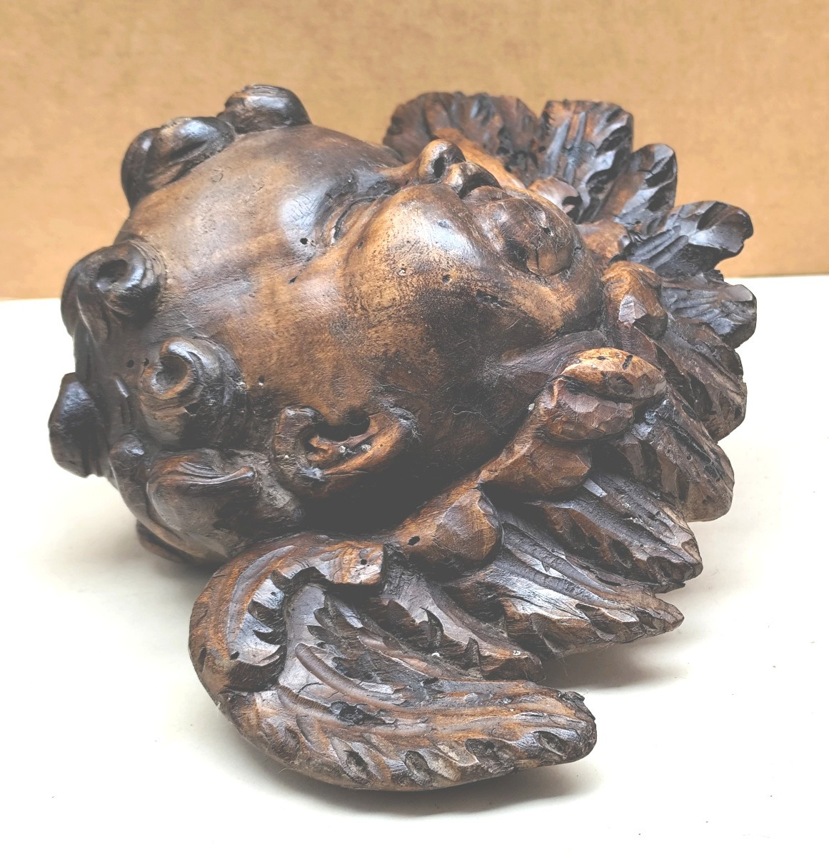 Angelot d’applique bois sculpté, 18e siècle, bon état-photo-3