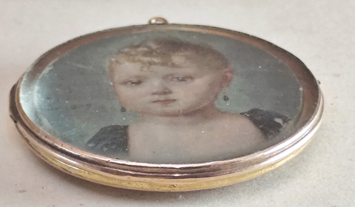 Minuscula: Portrait Of A Beautiful Child, 1st Empire Period, Fine Gold Frame, Wear And Tear-photo-4