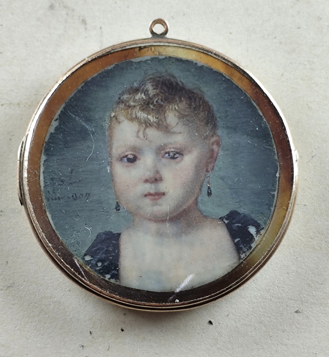 Minuscula: Portrait Of A Beautiful Child, 1st Empire Period, Fine Gold Frame, Wear And Tear