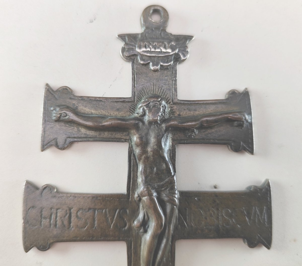 Croix de pèlerinage bronze gravé, Espagne, 18e siècle-photo-2