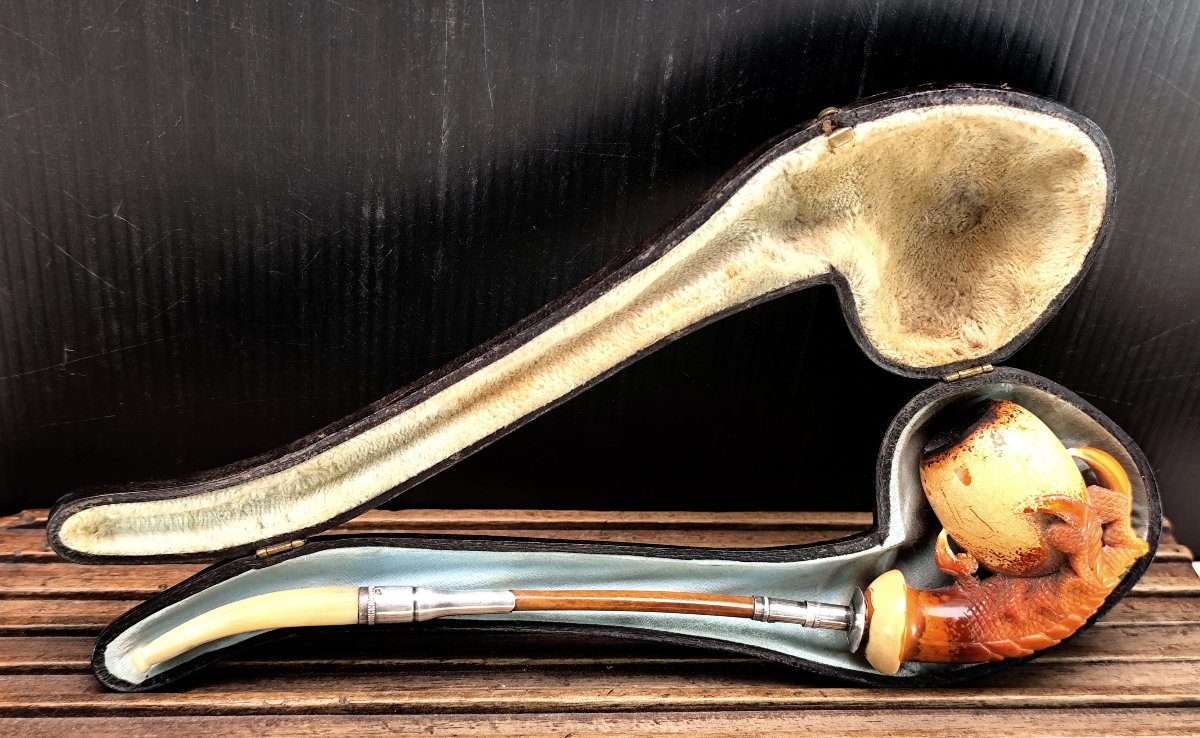 19th-century Long Pipe – “eagle’s Talons And Egg” Meerschaum Bowl With Original Case-photo-5