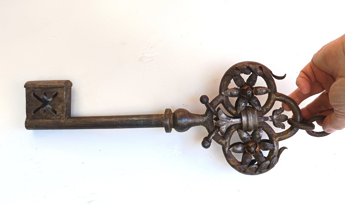 Locksmith Trade Sign Key, 45 Cm, Forged, Nuremberg, 18th–19th Century.-photo-2