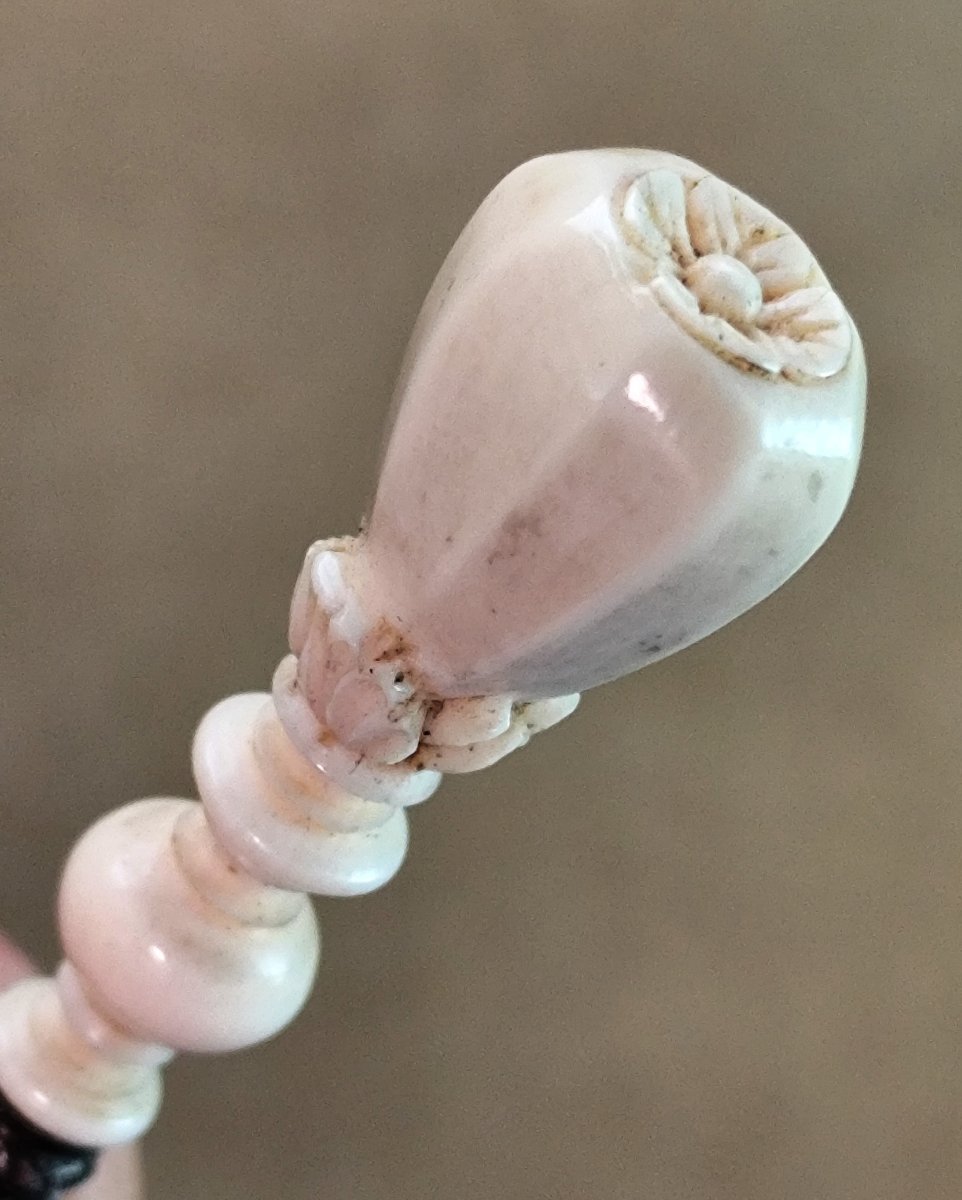 Minuscula: A Tiny Wax Seal, Silver And Bone Featuring A Poppy Flower-photo-4