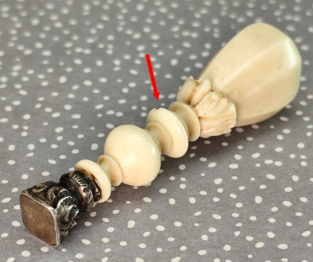 Minuscula: A Tiny Wax Seal, Silver And Bone Featuring A Poppy Flower-photo-2