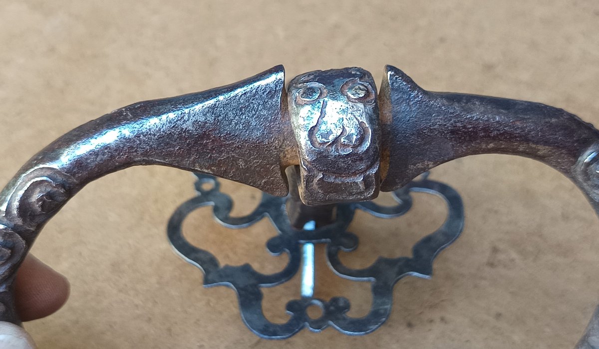 Marteau de porte à Tire-Langue, fer forgé gravé, époque Louis XV-photo-2
