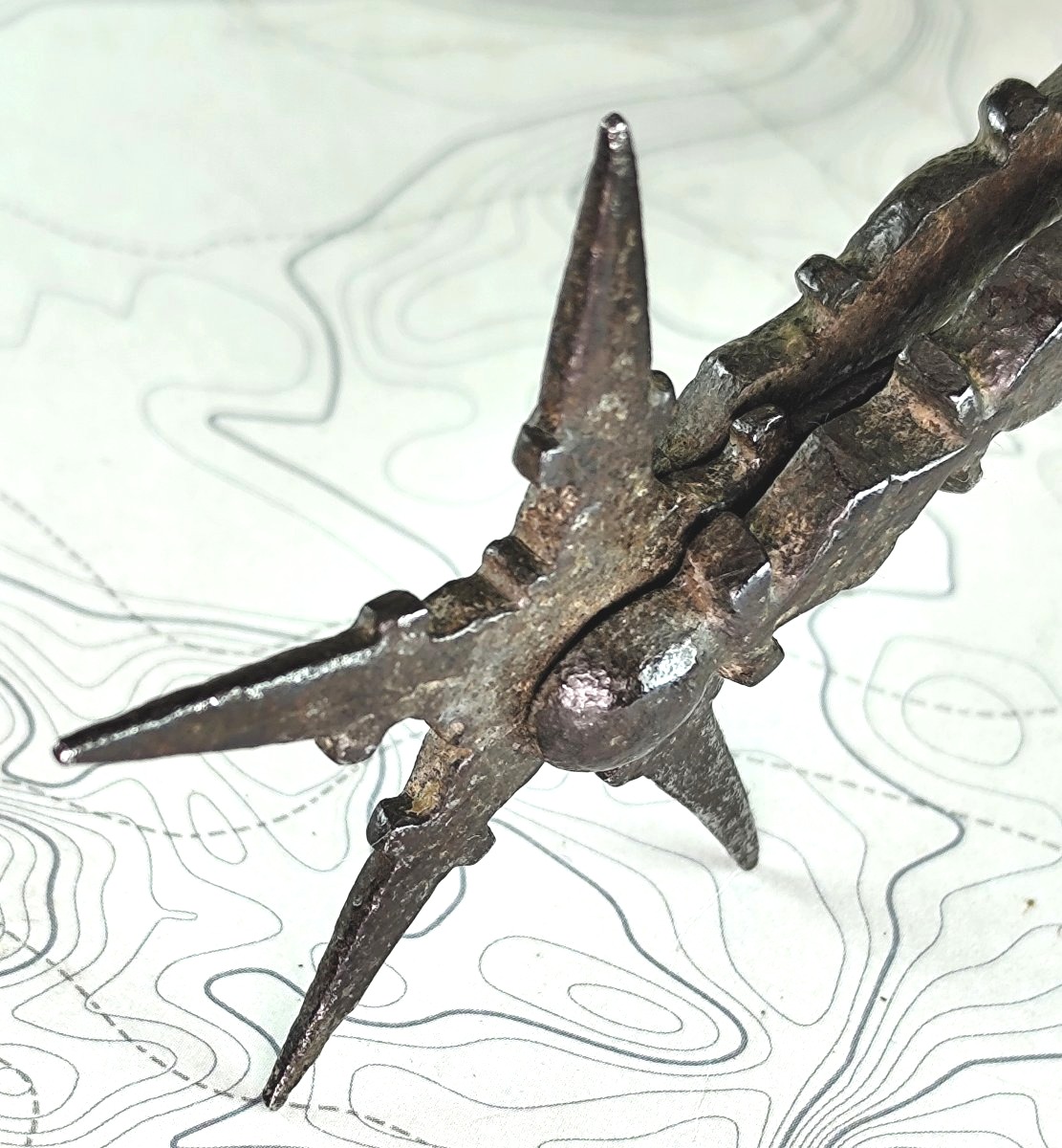 Musée : paire de beaux éperons fer forgé et gravé, Gothique tardif-photo-5